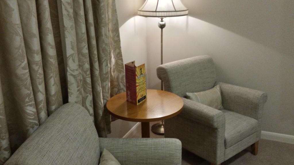 Motel Sturdys Castle Kidlington Pokoj fotografie